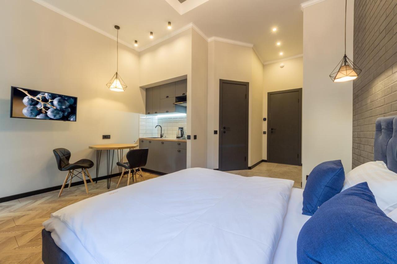 DayFlat Apartments Maidan Area Kiev Bagian luar foto
