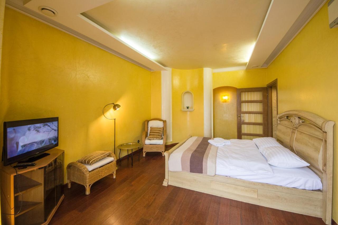 DayFlat Apartments Maidan Area Kiev Bagian luar foto