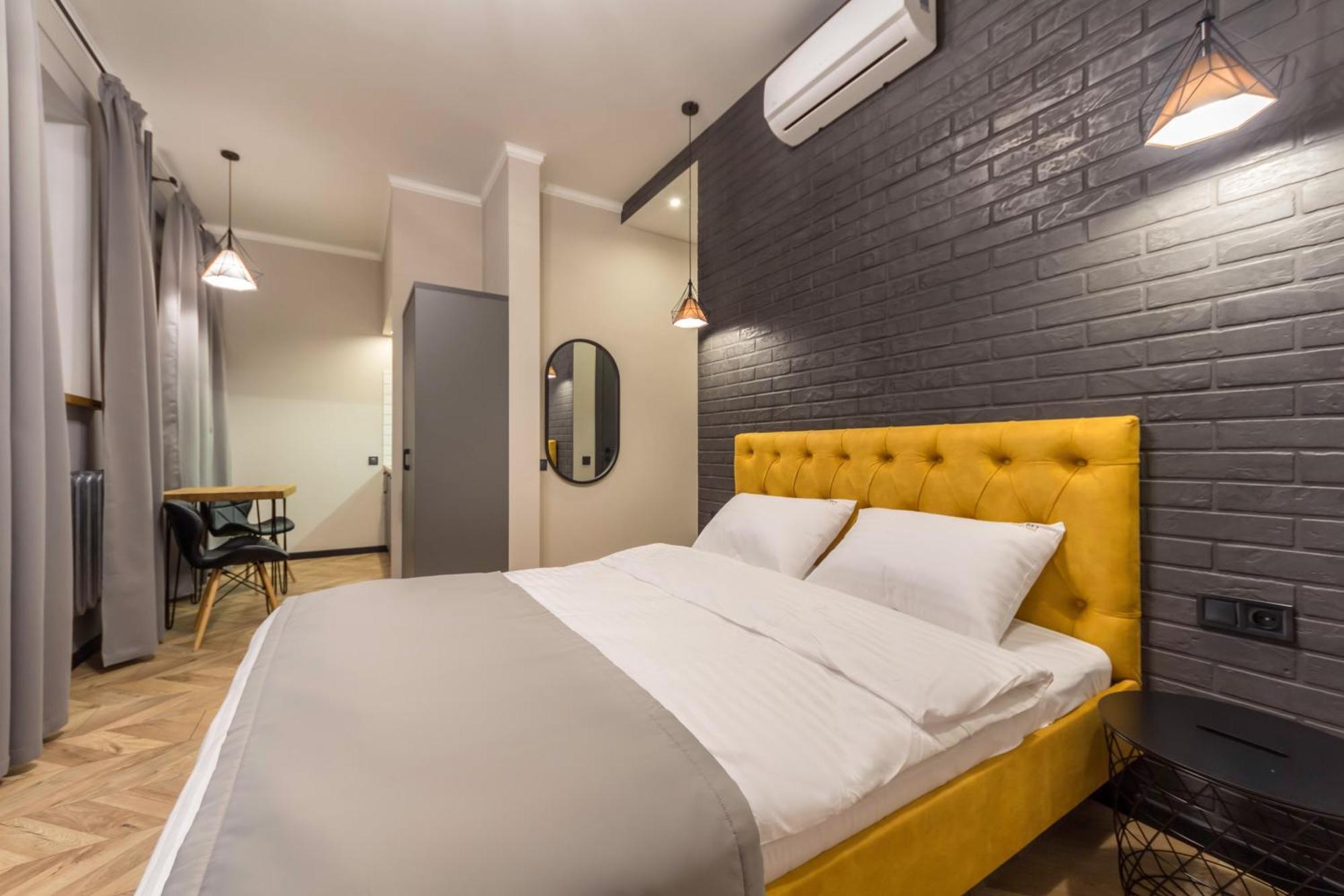 DayFlat Apartments Maidan Area Kiev Bagian luar foto