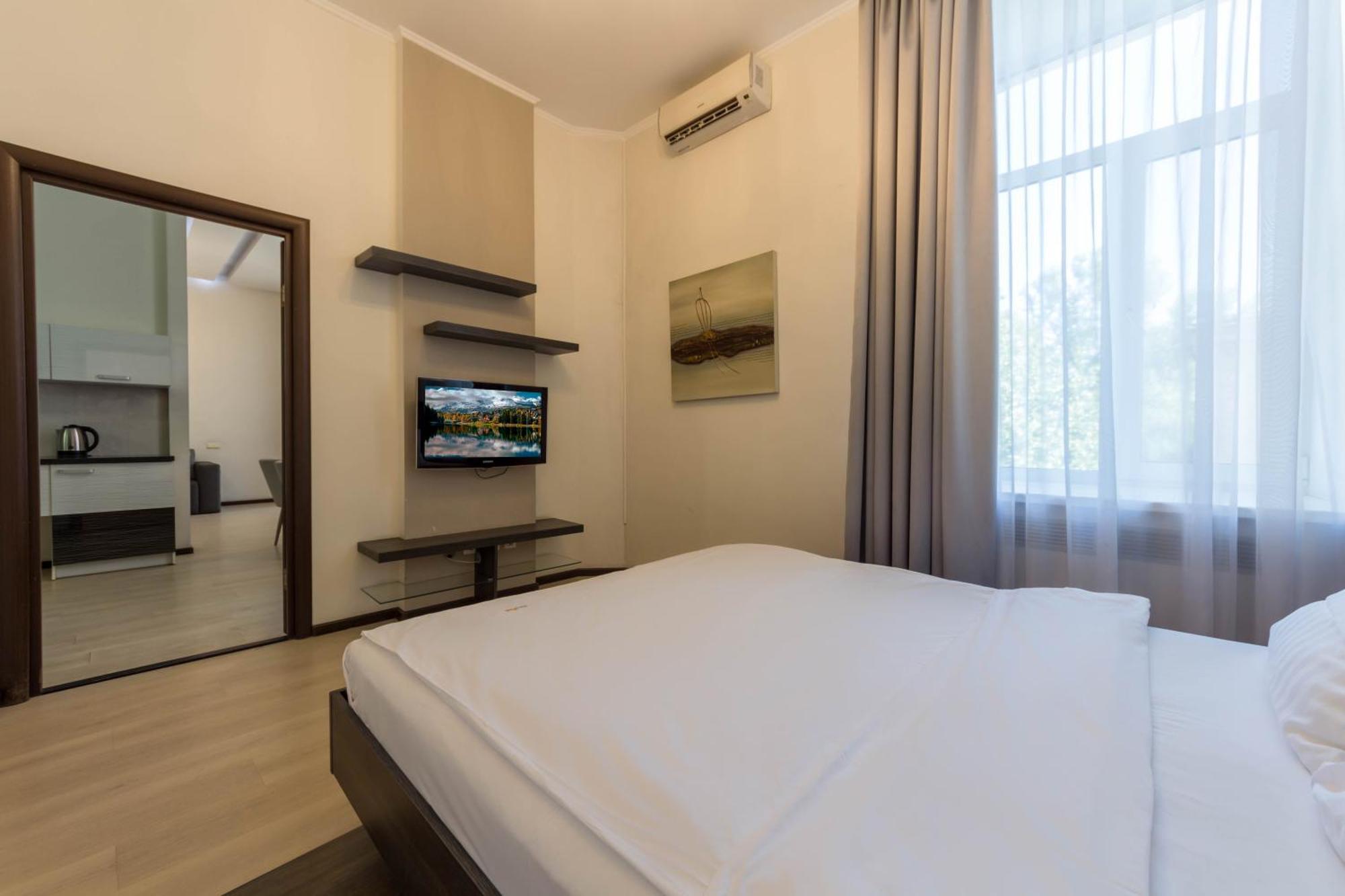 DayFlat Apartments Maidan Area Kiev Bagian luar foto
