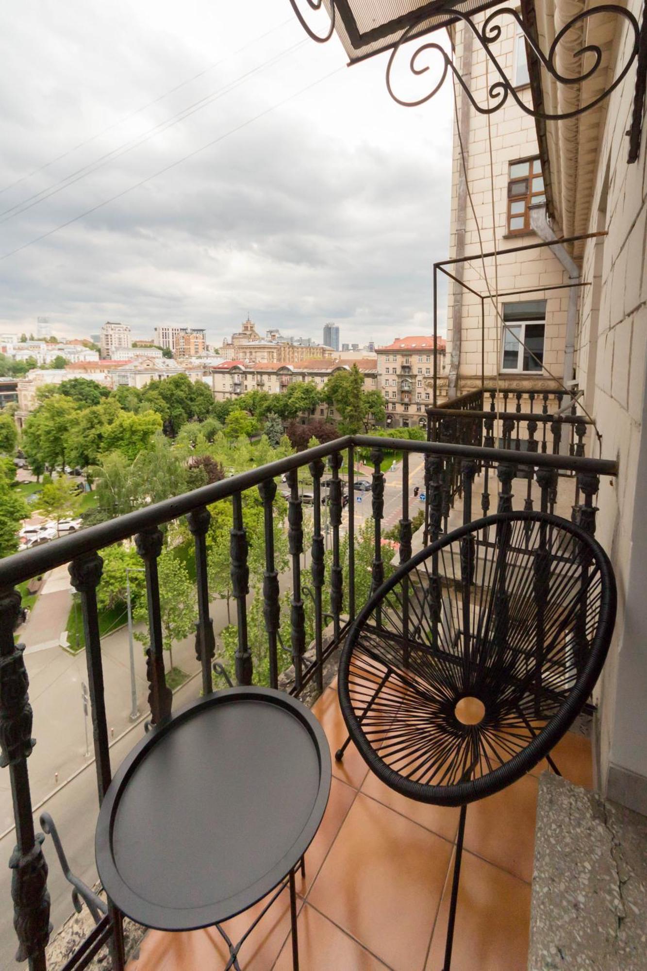 DayFlat Apartments Maidan Area Kiev Bagian luar foto